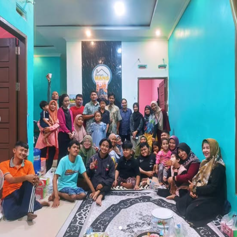 Rumah Jahit Resi: Penjahit Berbakat di Padang yang Menginspirasi